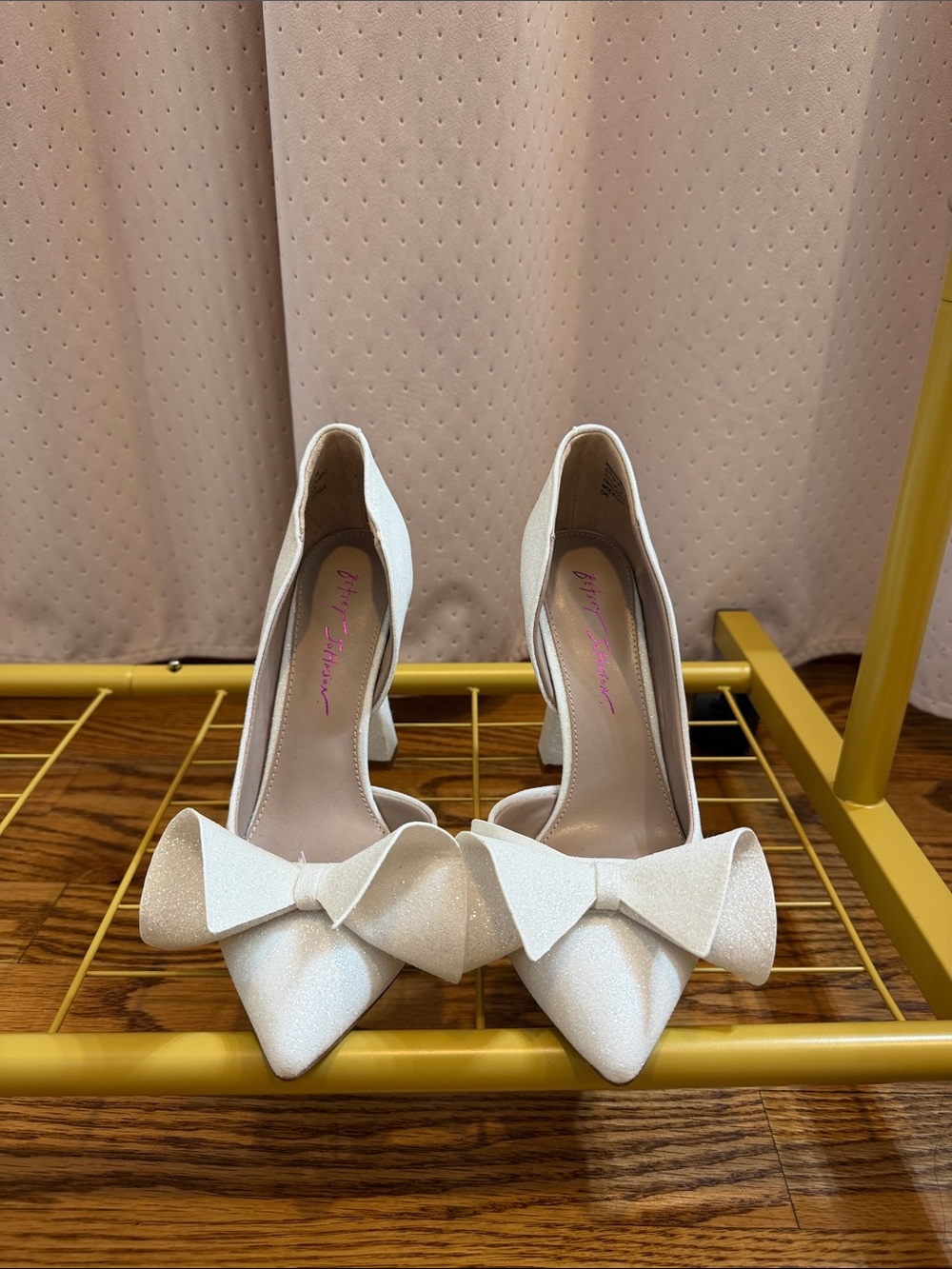Betsey Johnson Cream Glitter Pointed-Toe Bow Pumps